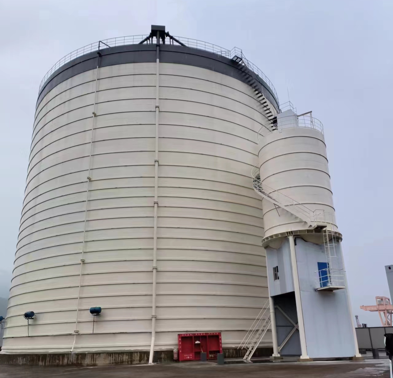 天河10万吨水泥钢板库